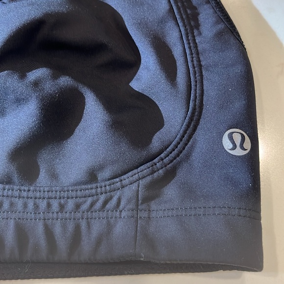 EUC Lululemon black Ta Ta Tamer high impact running bra - Picture 4 of 6